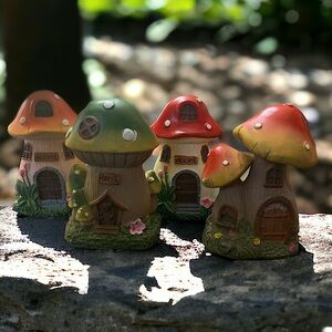 NWOT Fairy Gnome Mushroom Garden Homes Decorations Red Green Orange Set of 4